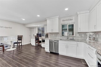 1511 E Kettle Ave, Centennial, CO 80122