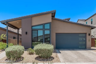939 E Paseo Way, Phoenix, AZ 85042