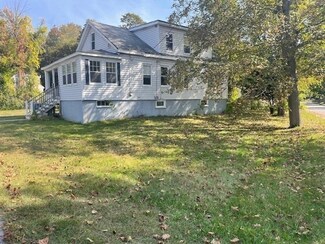 23 Governors Dr, Reading, MA 01867