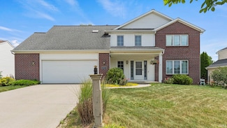 11304 Saint Ives Dr, Fort Wayne, IN 46818