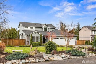 809 120th Ave E, Edgewood, WA 98372