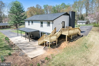 19 Whitethorn Ct, Ruckersville, VA 22968