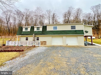 5676 Black Valley Rd, Everett, PA 15537