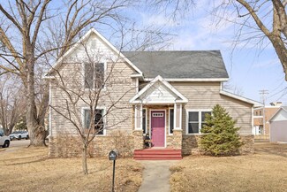 300 1st Ave N, Lester Prairie, MN 55354