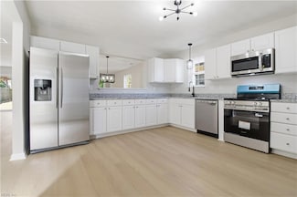 25 Ireland St, Hampton, VA 23663