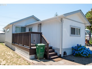 10901 SE Powell Blvd Unit 33, Portland, OR 97266