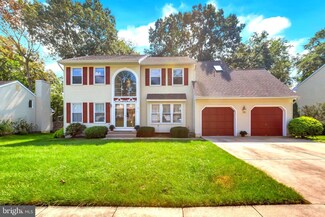 10 Autumn Ridge Dr, Glassboro, NJ 08028
