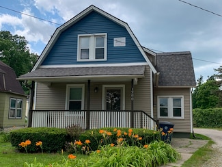 1700 S State St, Ann Arbor, MI 48104