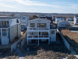 126 Ocean Blvd, Seabrook, NH 03874