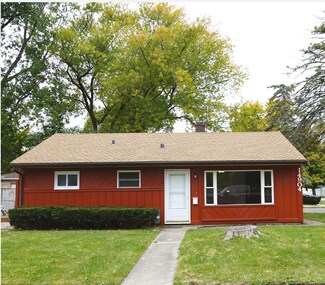 14904 Terrace Ln, Midlothian, IL 60445