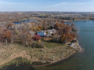 5441 Raven Point Rd, Prior Lake, MN 55372