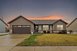 508 W 5th St, Saint Jacob, IL 62281
