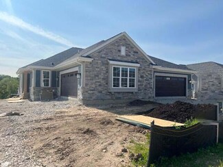 2106 Bluestem Dr Unit 1301, Waukesha, WI 53188