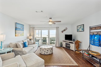 16064 Innerarity Point Rd, Pensacola, FL 32507