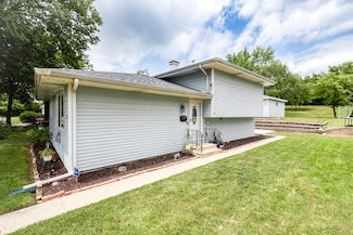 1021 Otis Ave, Rockdale, IL 60436