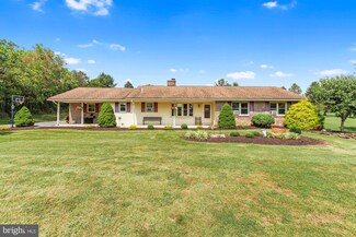 786 Schappell Rd, Hamburg, PA 19526