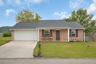7401 Lyle Bend Ln, Knoxville, TN 37918