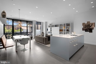 108 Arch St Unit 304, Philadelphia, PA 19106