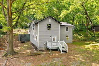 402 S Seminole Dr, Chattanooga, TN 37411