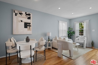 2424 Oak St Unit 3, Santa Monica, CA 90405