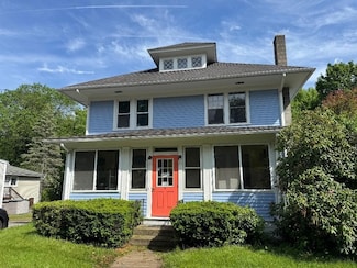 3 Elm St, Plaistow, NH 03865