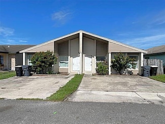 1019 Buccaneer Dr, Lakeland, FL 33801