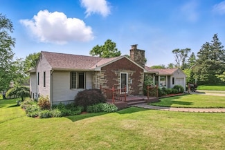 260 S Oakdale Ave, Hermitage, PA 16148