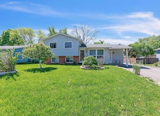 9705 99th Ave N, Maple Grove, MN 55369