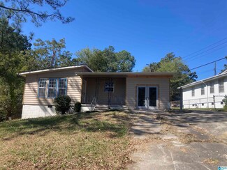 908 Oakland Dr, Fairfield, AL 35064
