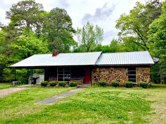 2482 Tull Rd, Bethel Springs, TN 38315
