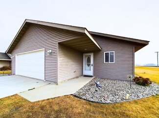114 8th St S, Hoffman, MN 56339
