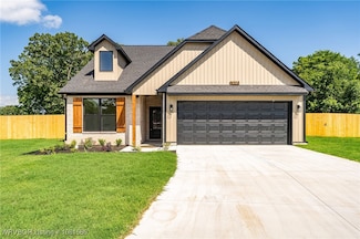9005 Carson Way, Fort Smith, AR 72908