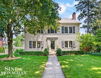 488 University Place, Grosse Pointe, MI 48230