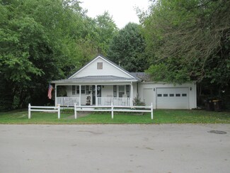 301 Huffaker Ave, Somerset, KY 42503