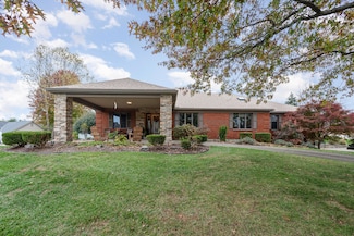 1051 Arden Dr, Villa Hills, KY 41017