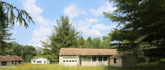 5 Wolf Rd, Middleburgh, NY 12122