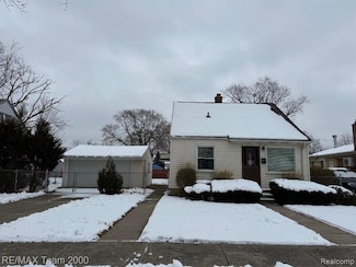 7014 Kinmore St, Dearborn Heights, MI 48127