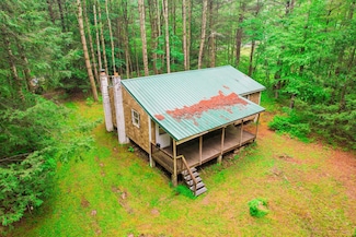 9110 Gap Rd, Allenwood, PA 17810