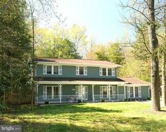 2964 Jones Ct, Waldorf, MD 20602