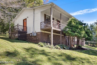 485 Norris Dr, Tazewell, TN 37879