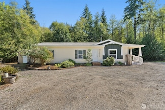 22010 Summers Rd, Centralia, WA 98531