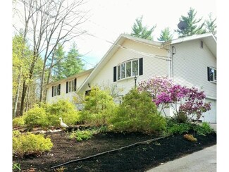 120 Durham Point Rd, Durham, NH 03824