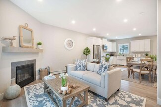 50 Ocean Park Rd Unit 112, Saco, ME 04072