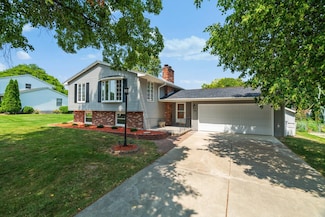 956 Morris Ave, Green Bay, WI 54304