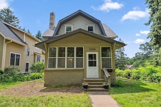 2206 Dudley Ave, Saint Paul, MN 55108