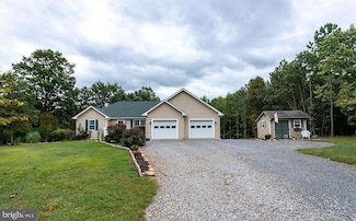 108 Shannon Glen Ct, Louisa, VA 23093