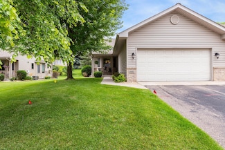3835 Xenium Ct N, Plymouth, MN 55441