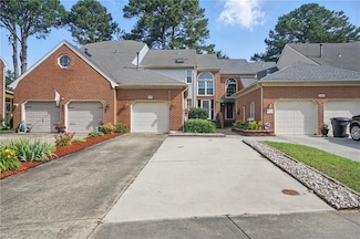 4788 Kempsville Greens Pkwy, Virginia Beach, VA 23462