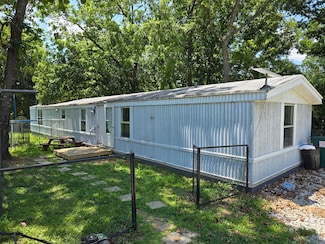 4662 S 30th Rd, Fair Play, MO 65649