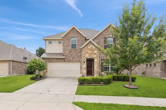 824 Water Garden Cir, Little Elm, TX 75068